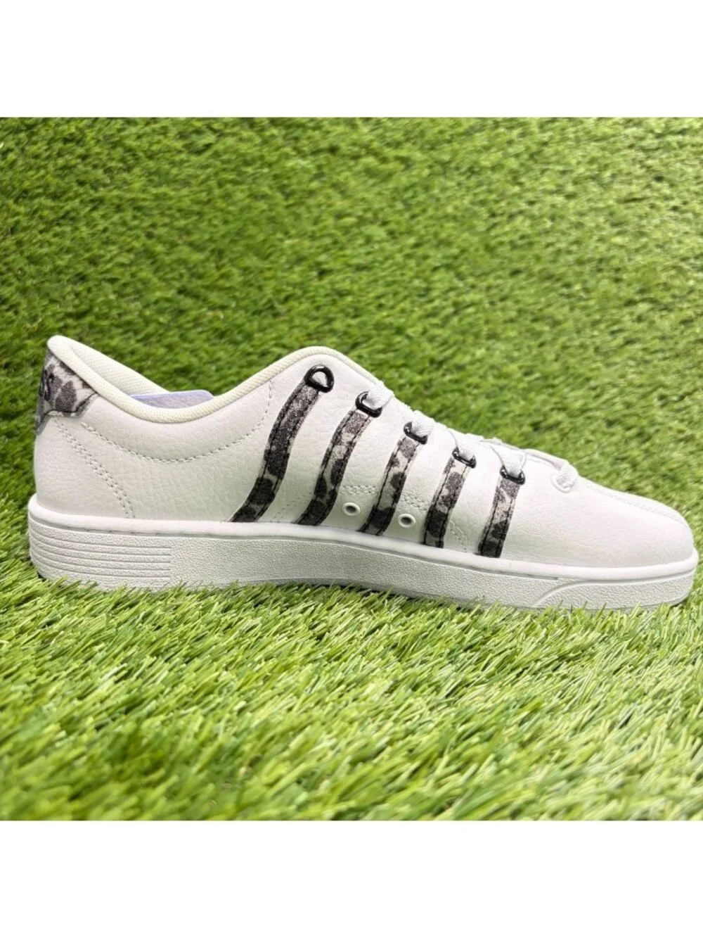 K-Swiss Court Pro II Leopard Womens Size 9.5 White Black Athletic Shoes Sneakers